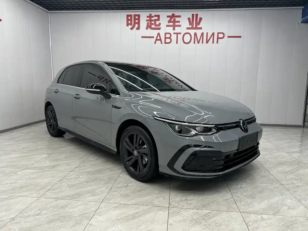 Volkswagen Golf 2023 из CN, фото 7