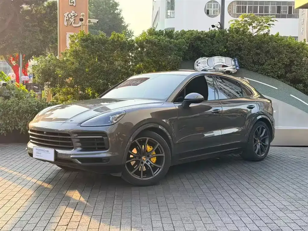 Porsche Cayenne Hybrid 2021 из CN, фото 1