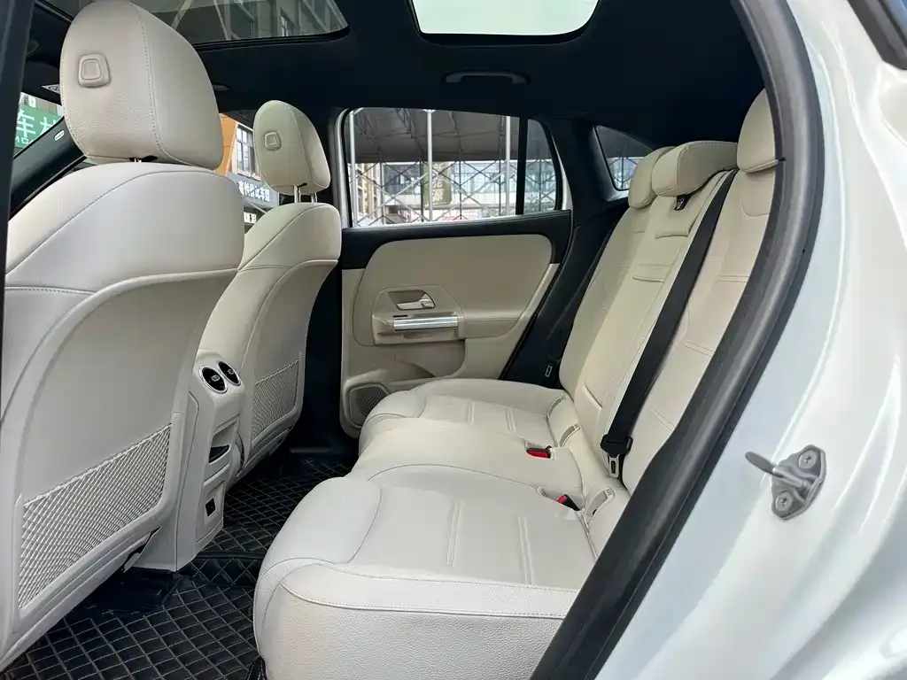 Mercedes-Benz EQA 2022 из CN, фото 5