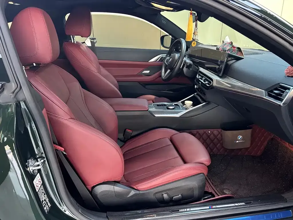 BMW 4 Series 2024 из CN, фото 10