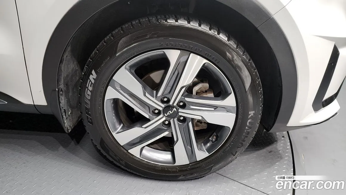 Kia Sorento — фото 5