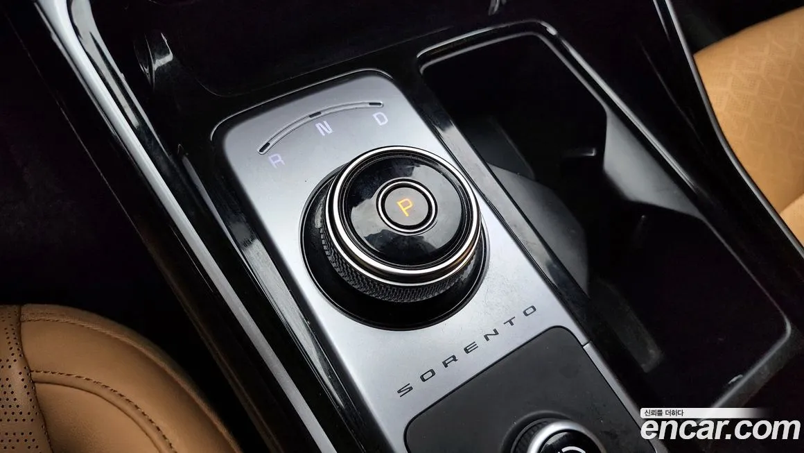 Kia Sorento — фото 4