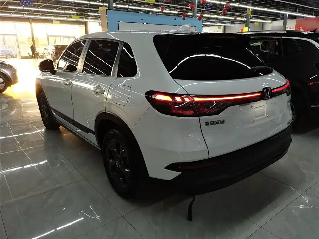 Honda HR-V 2024 из CN, фото 5