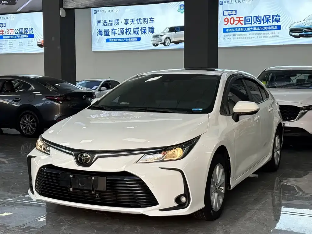 Toyota Corolla 2021 из CN, фото 1