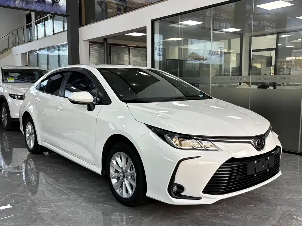 Toyota Corolla 2021 из CN, фото 3