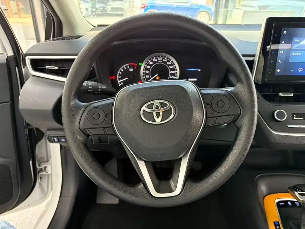 Toyota Corolla 2021 из CN, фото 7