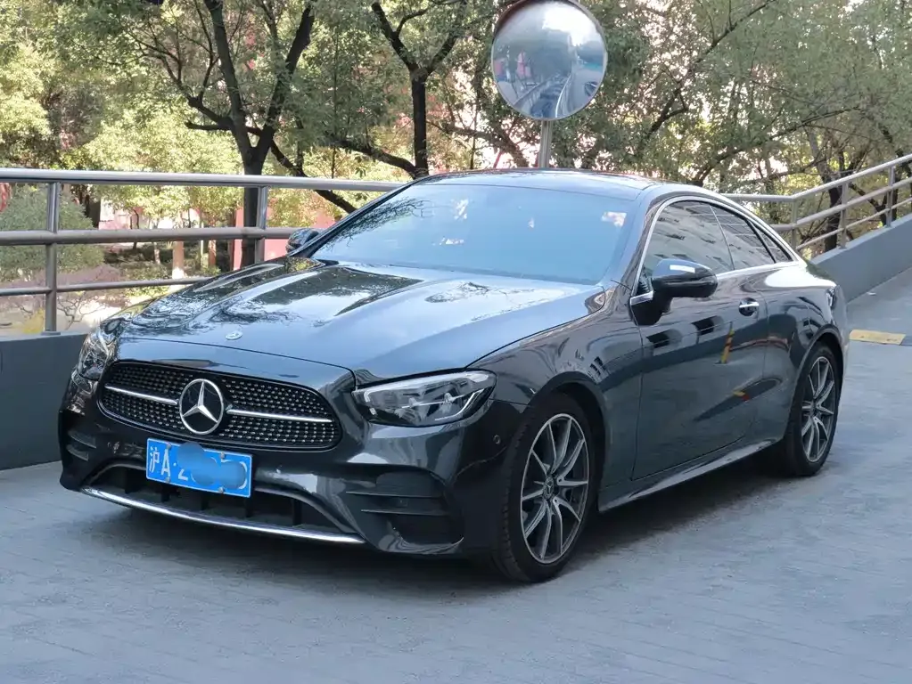 Mercedes-Benz E-Class (Import) — фото 1