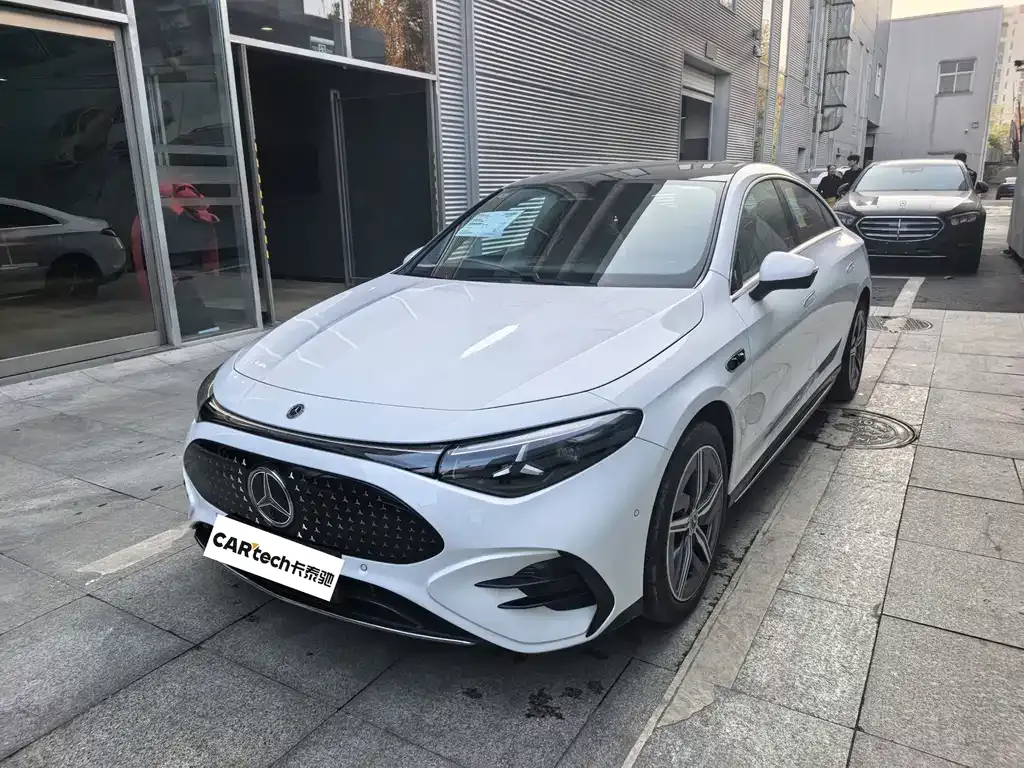 Mercedes-Benz CLA PHEV 2025 из CN, фото 1