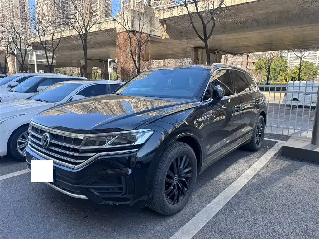 Volkswagen Touareg 2024 из CN, фото 6