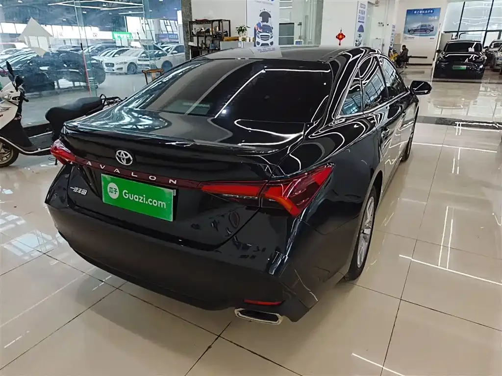 Toyota Avalon 2022 из CN, фото 3