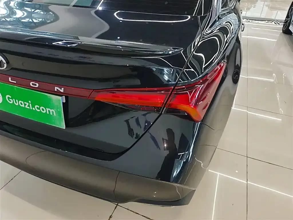 Toyota Avalon 2022 из CN, фото 2