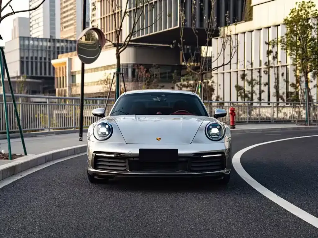 Porsche 911 2023 из CN, фото 5