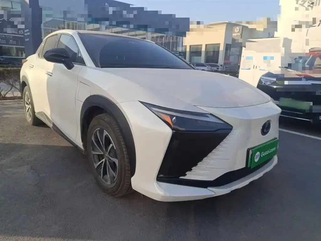 Lexus RZ 2024 из CN, фото 2