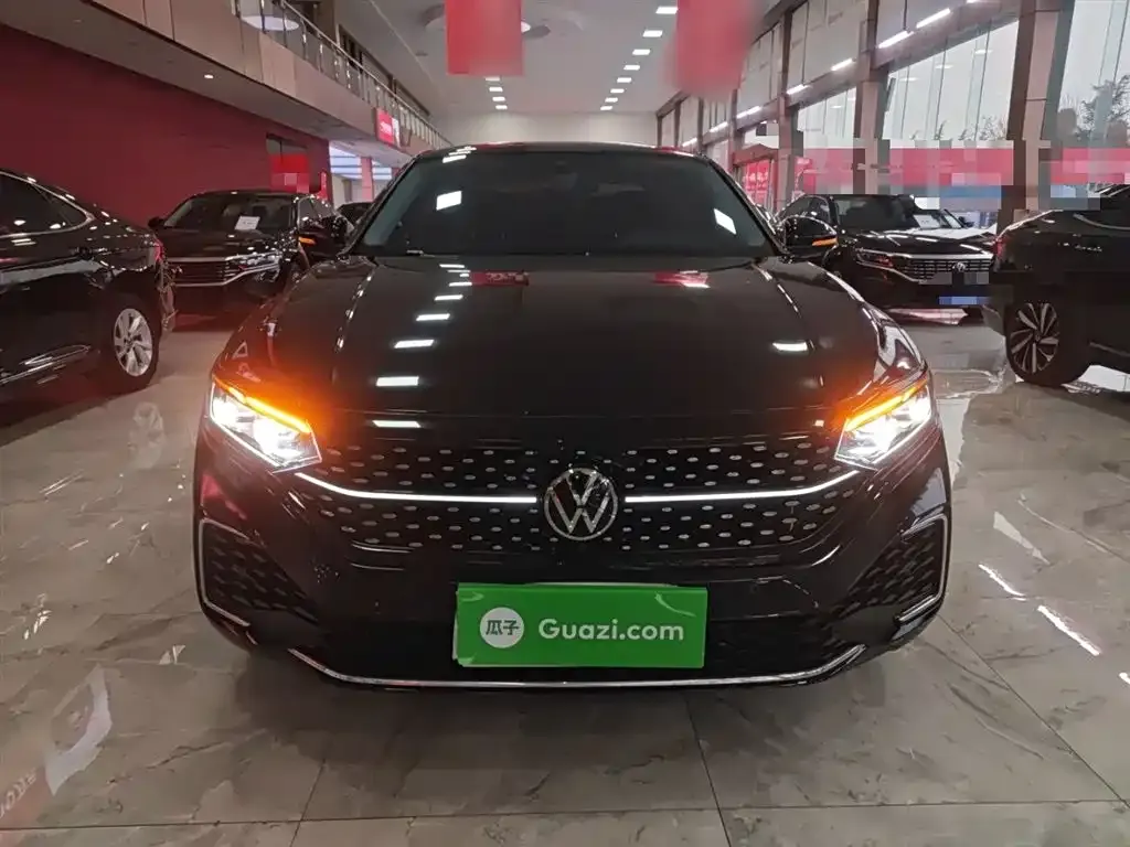 Volkswagen Passat 2024 из CN, фото 10