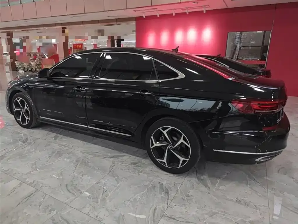 Volkswagen Passat 2024 из CN, фото 9