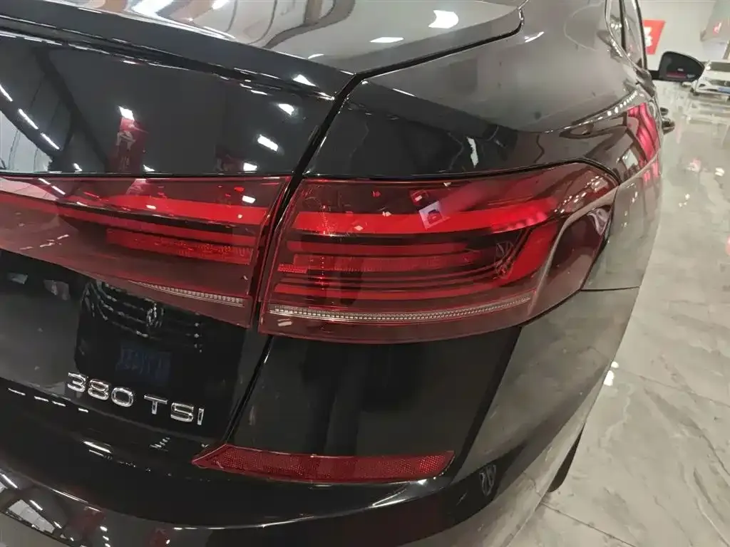 Volkswagen Passat 2024 из CN, фото 6