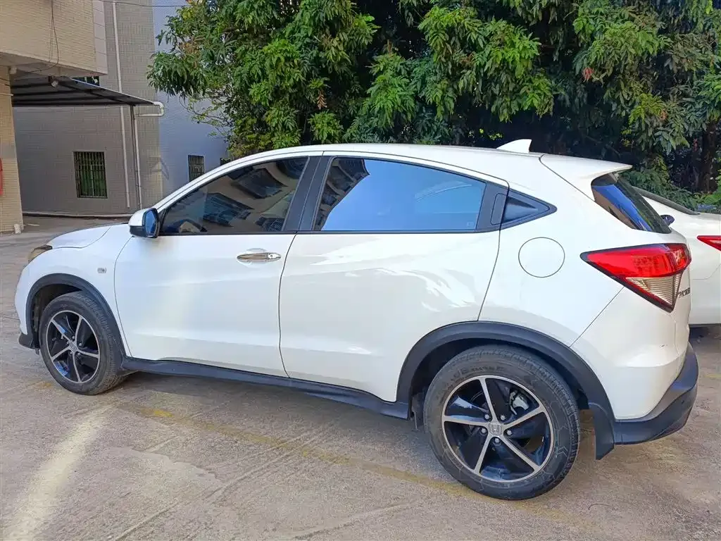 Honda Vezel 2022 из CN, фото 5