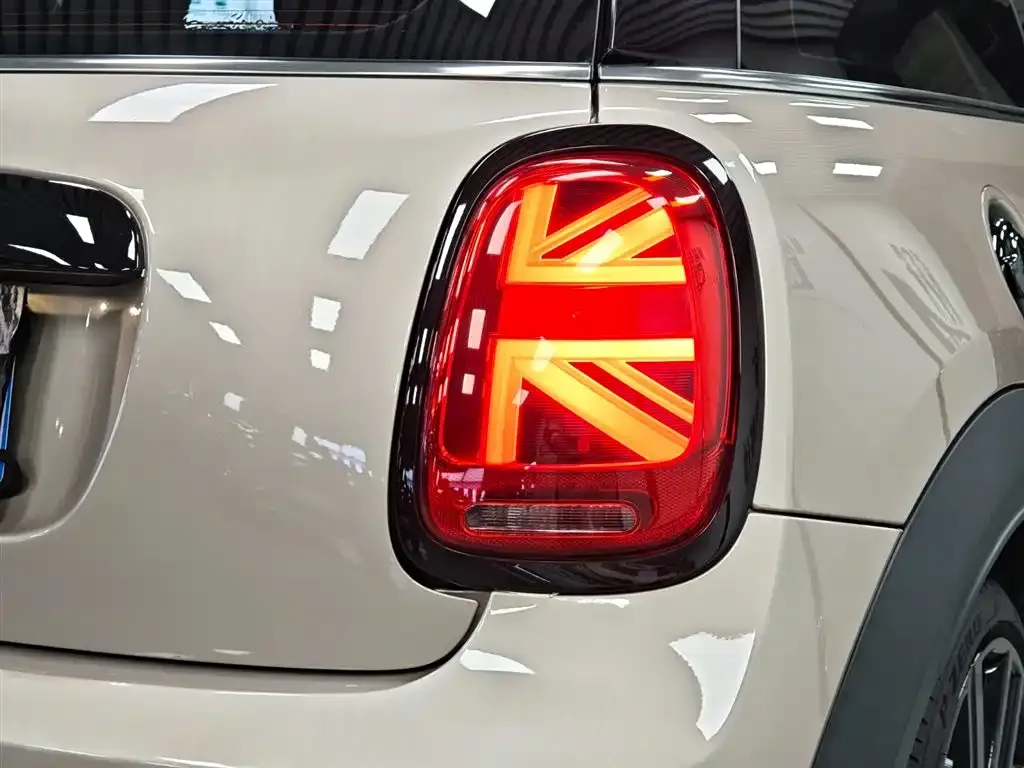 MINI Cooper (3-door) 2023 из CN, фото 6
