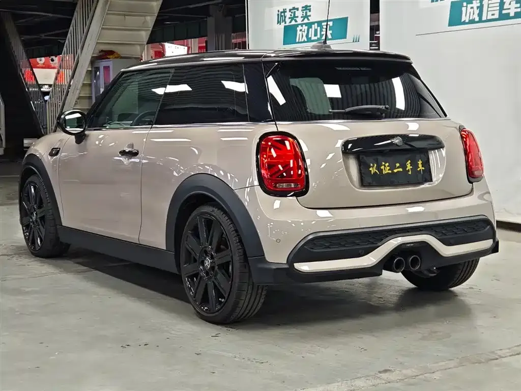 MINI Cooper (3-door) 2023 из CN, фото 4