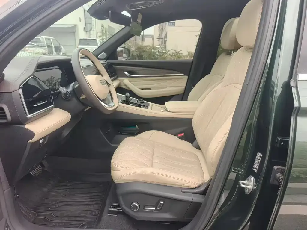 Geely Xingyue L 2024 из CN, фото 3