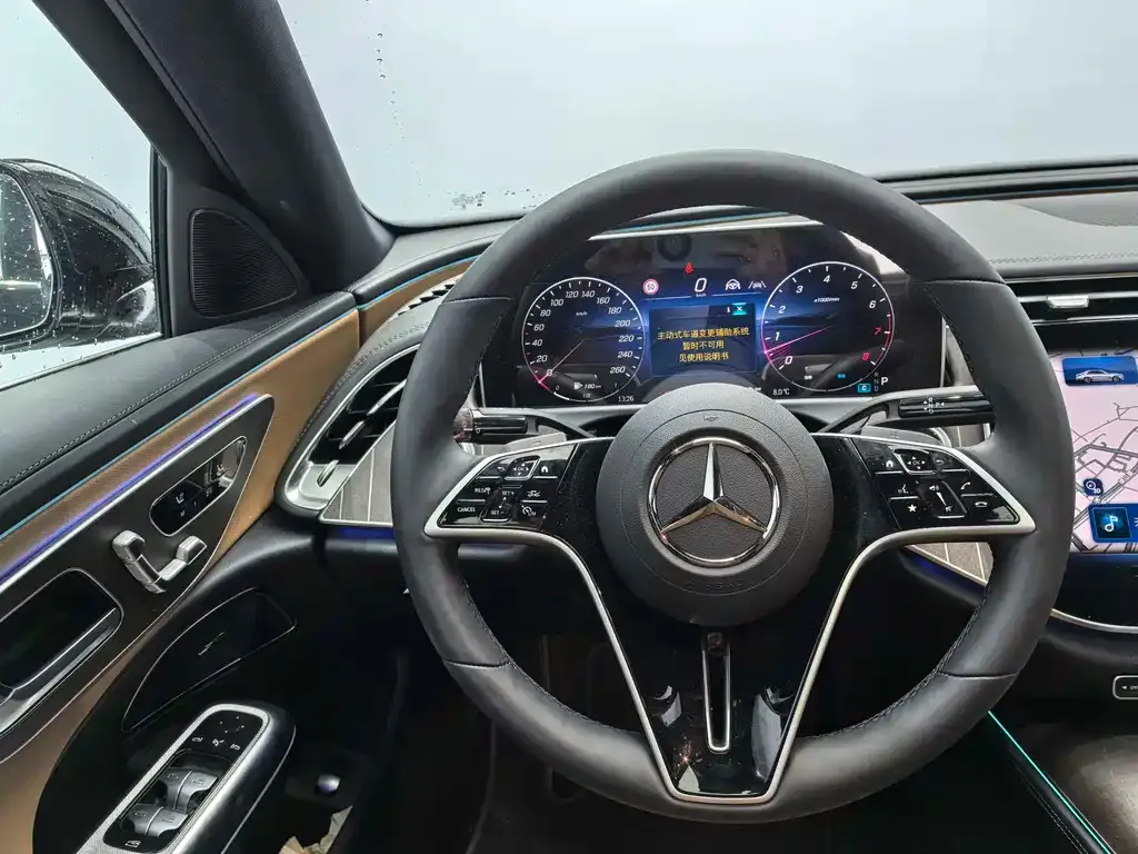 Mercedes-Benz E-Class 2025 из CN, фото 5