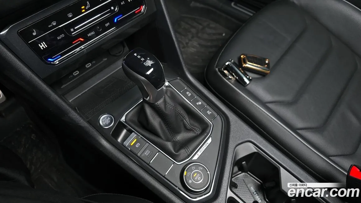 Volkswagen Tiguan — фото 6
