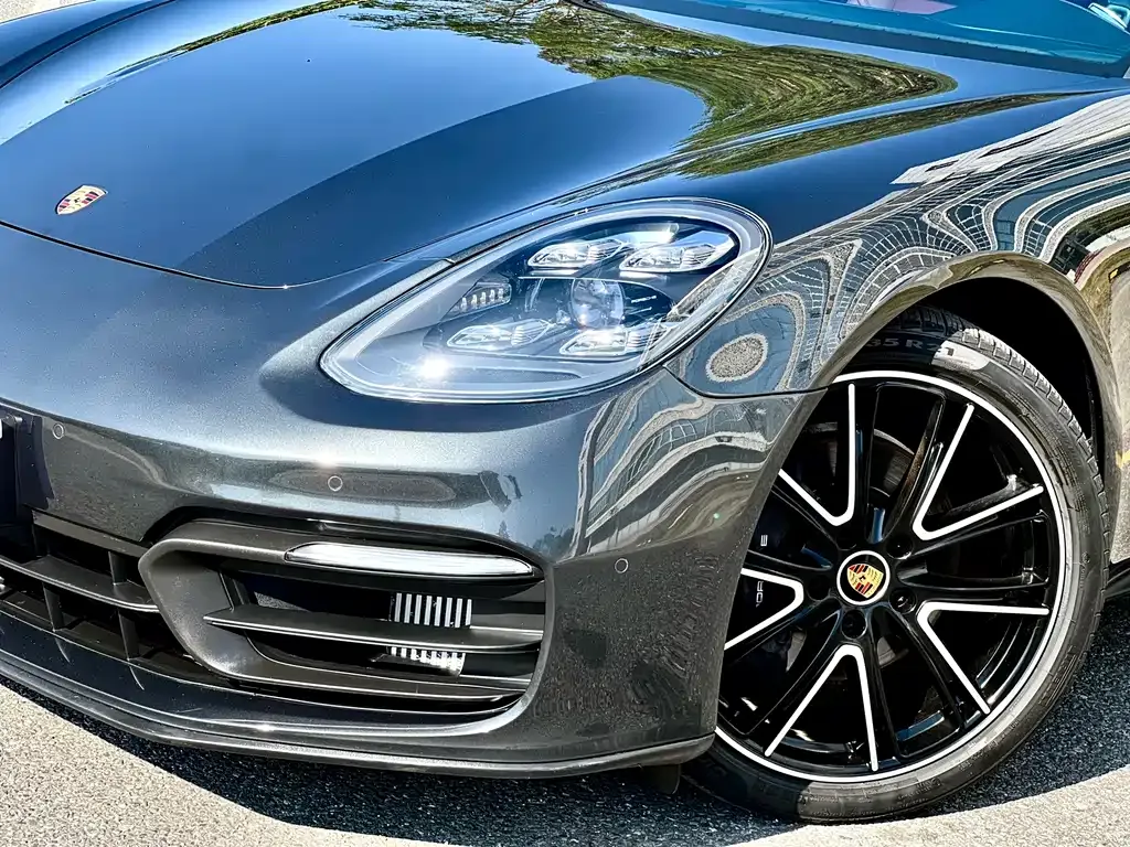 Porsche Panamera — фото 9