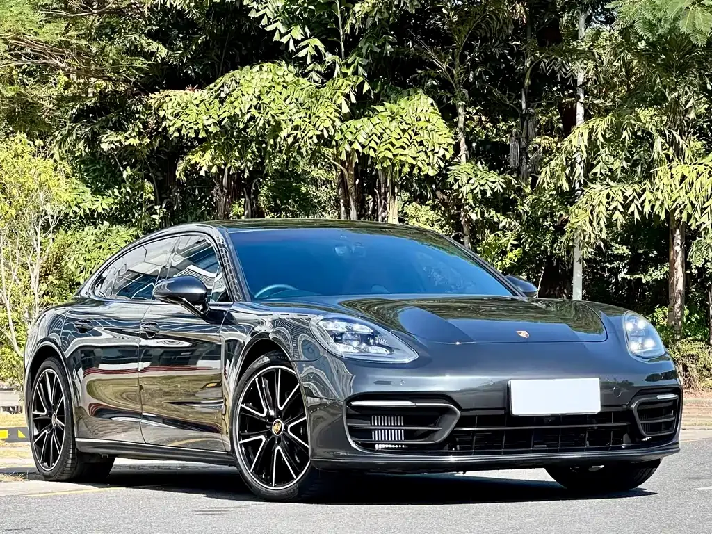 Porsche Panamera — фото 10