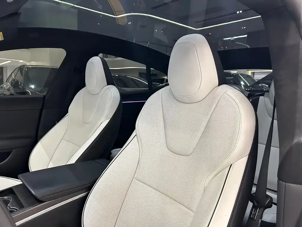 Tesla Model S 2023 из CN, фото 5