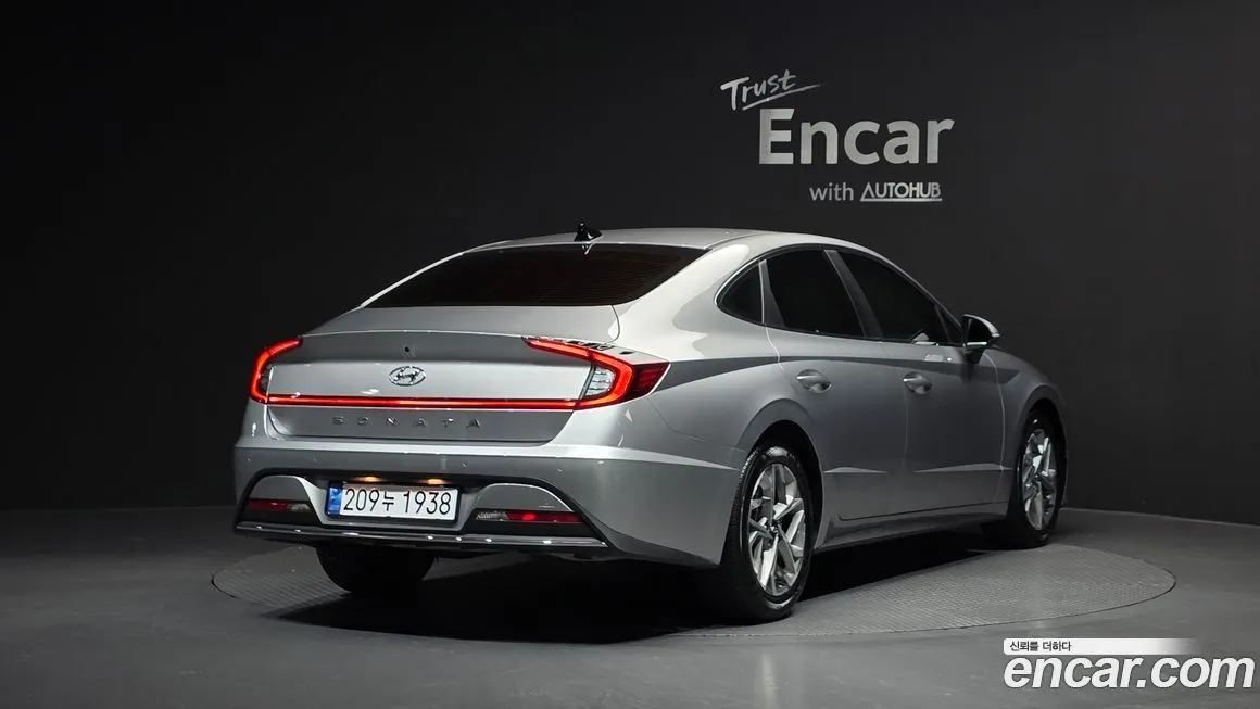 Hyundai Sonata — фото 2
