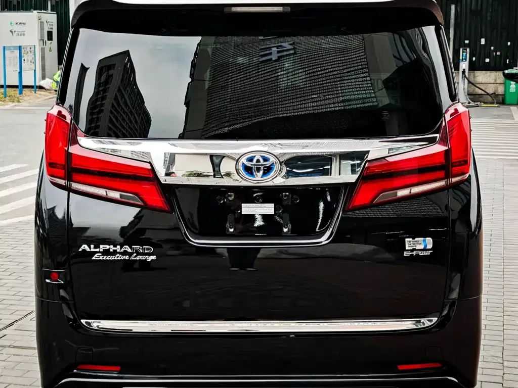 Toyota Alphard 2021 из CN, фото 2