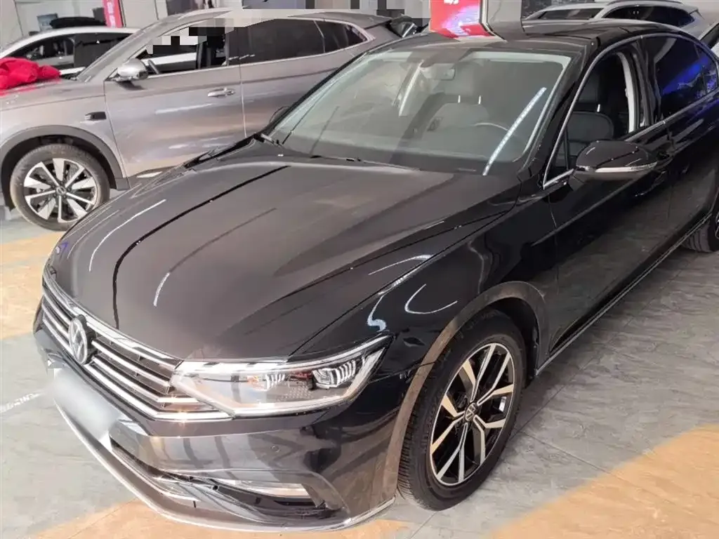 Volkswagen Magotan 2022 из CN, фото 5