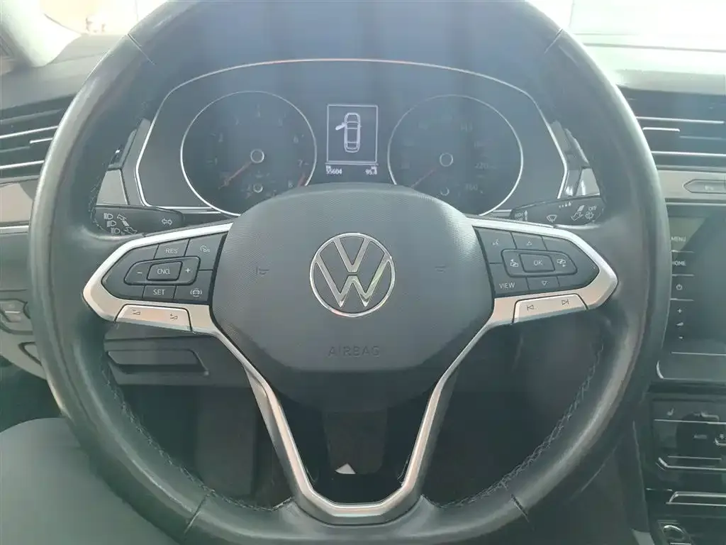 Volkswagen Magotan 2022 из CN, фото 3
