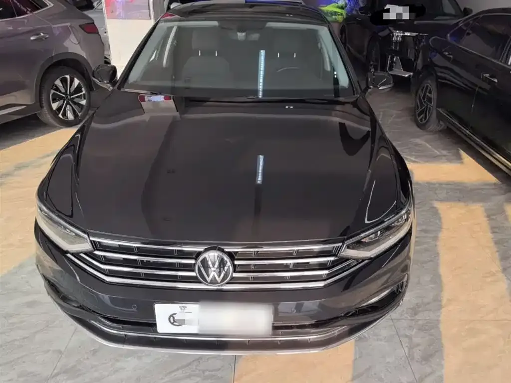 Volkswagen Magotan 2022 из CN, фото 7