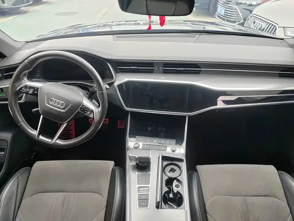 Audi A6L 2022 из CN, фото 7