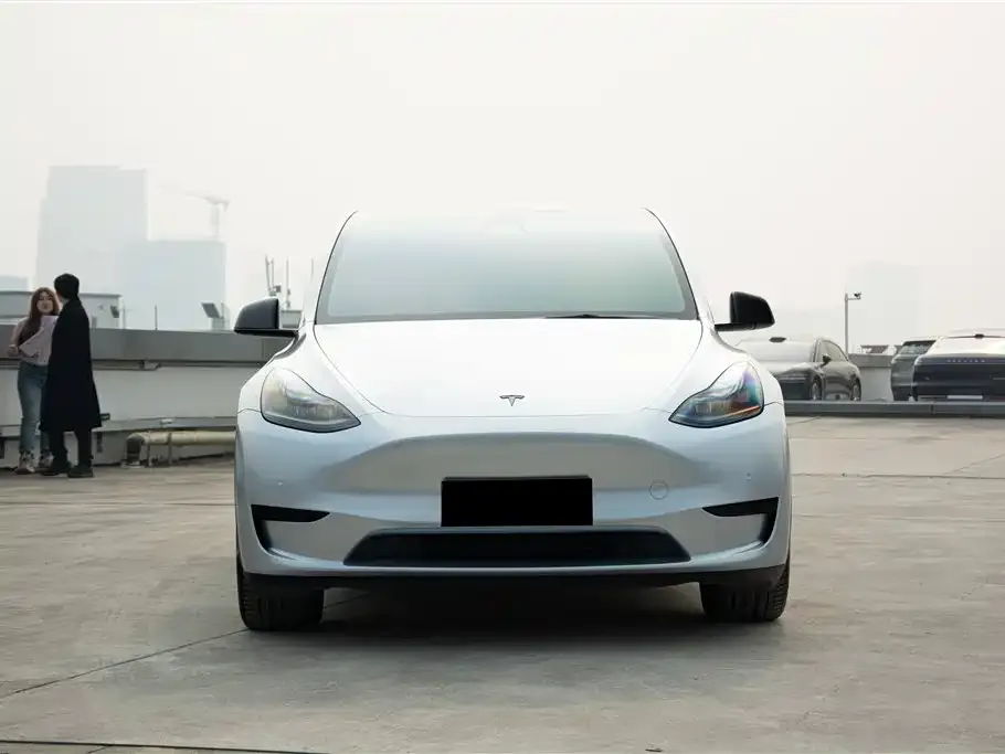 Tesla Model Y 2022 из CN, фото 2