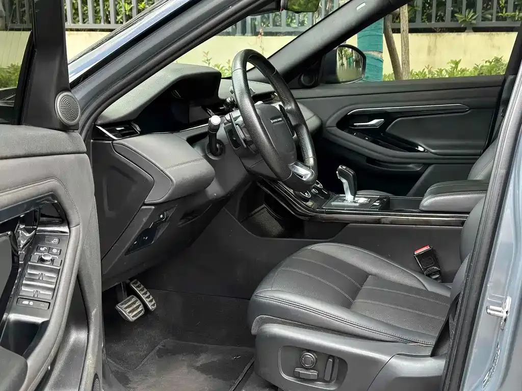 Land Rover Evoque 2022 из CN, фото 5