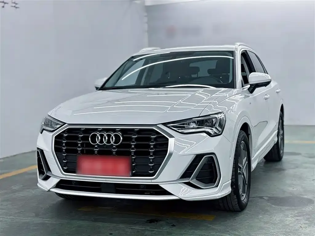 Audi Q3 2022 из CN, фото 1