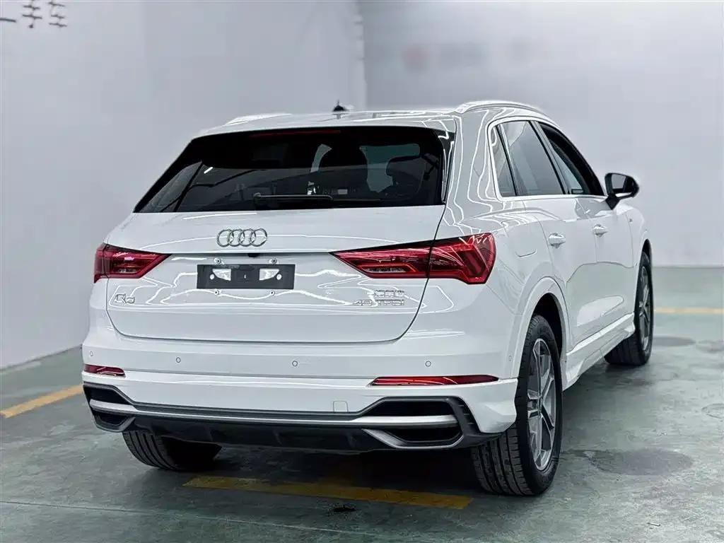 Audi Q3 2022 из CN, фото 10