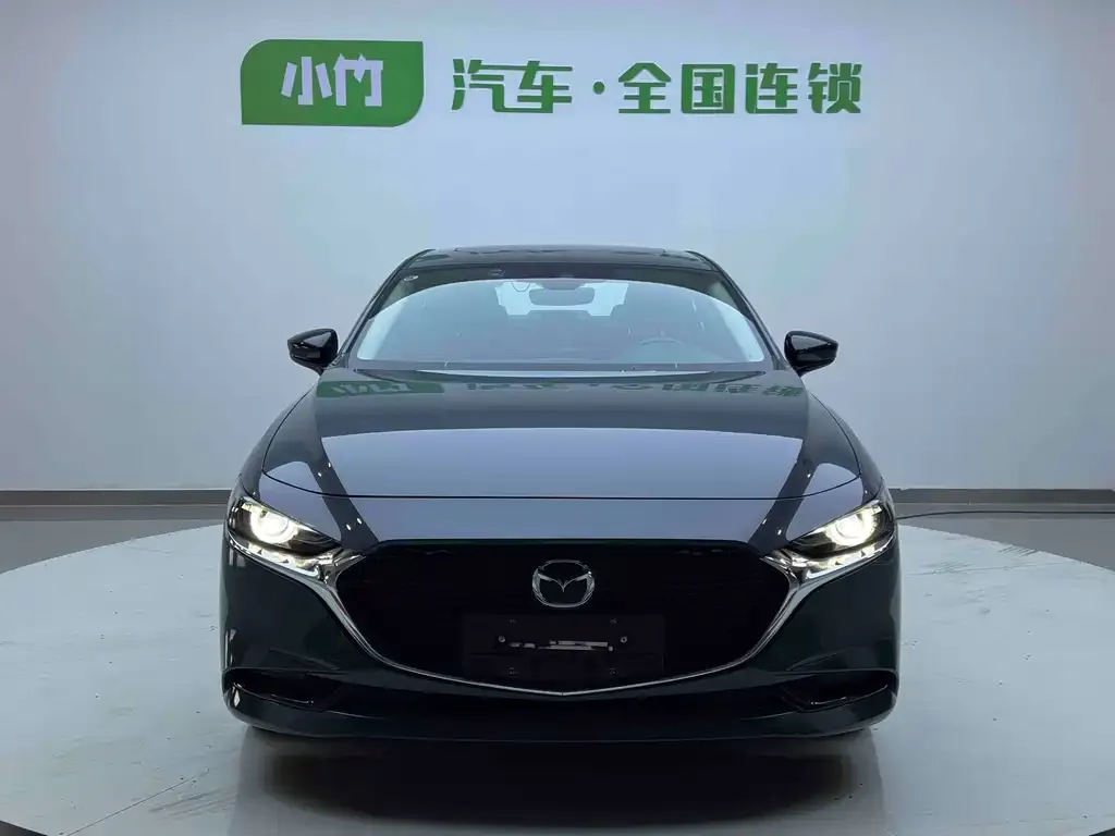Mazda 3 Axela 2022 из CN, фото 2