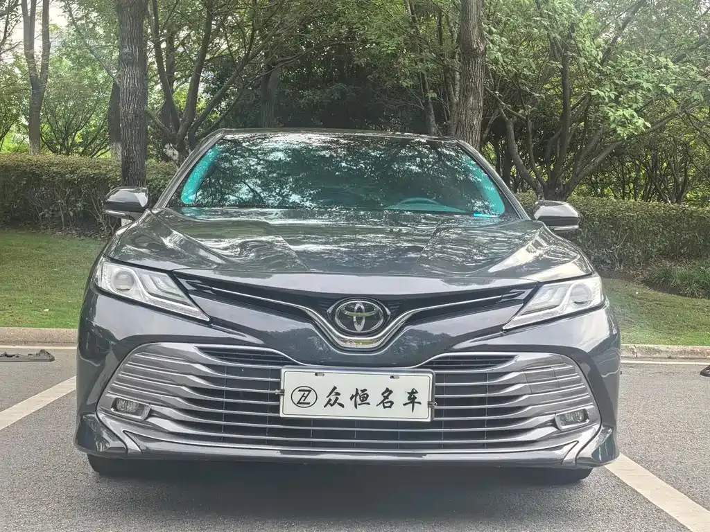 Toyota Camry 2023 из CN, фото 10