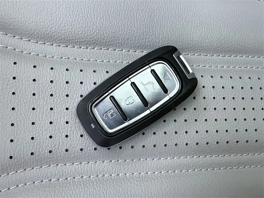 Ford Escape 2021 из CN, фото 9