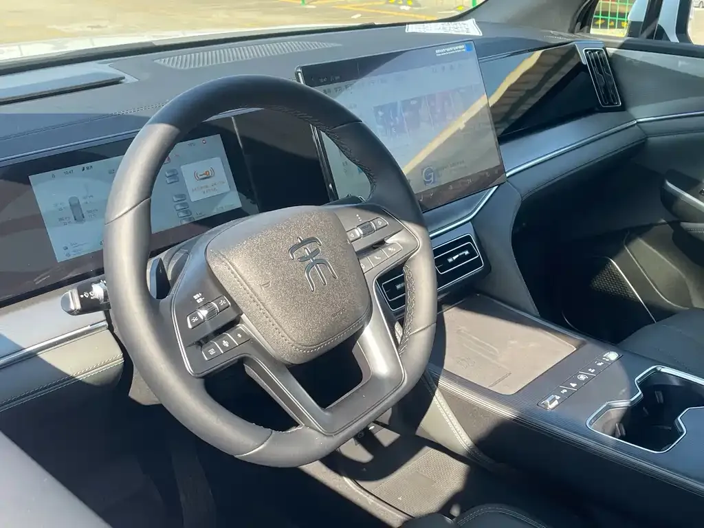 BYD L DM-i 2026 из CN, фото 8