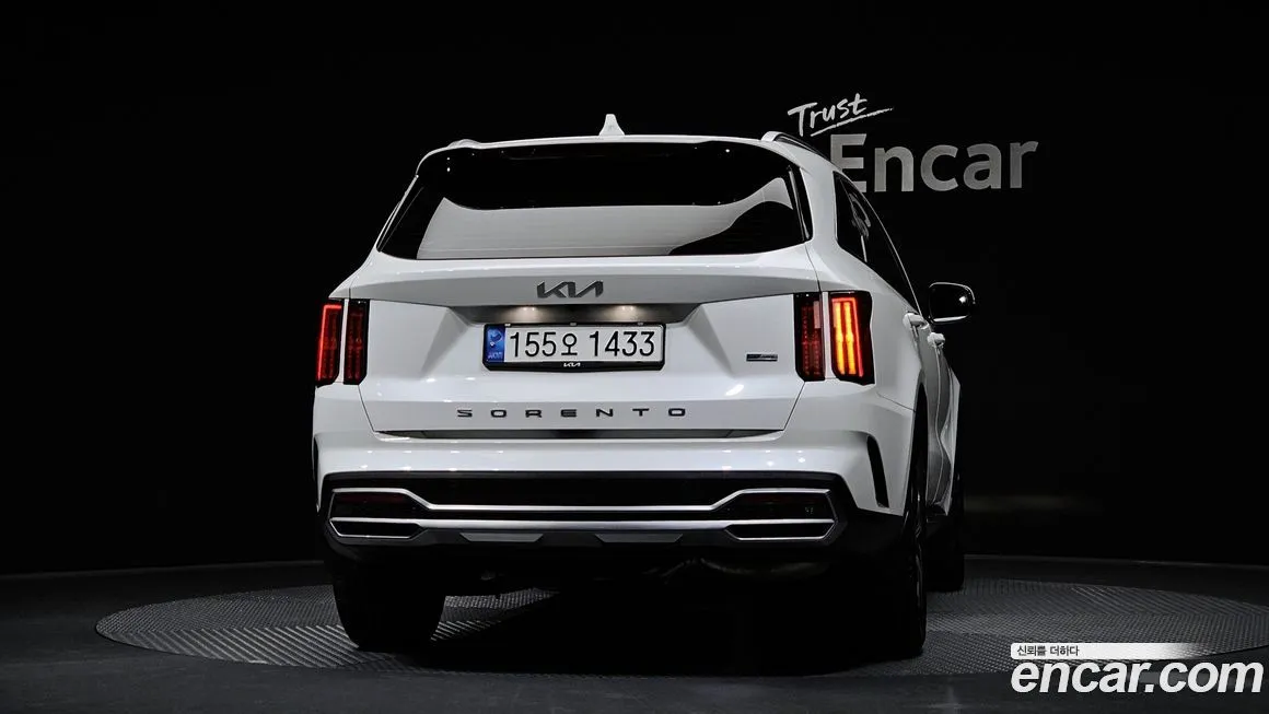 Kia Sorento — фото 5