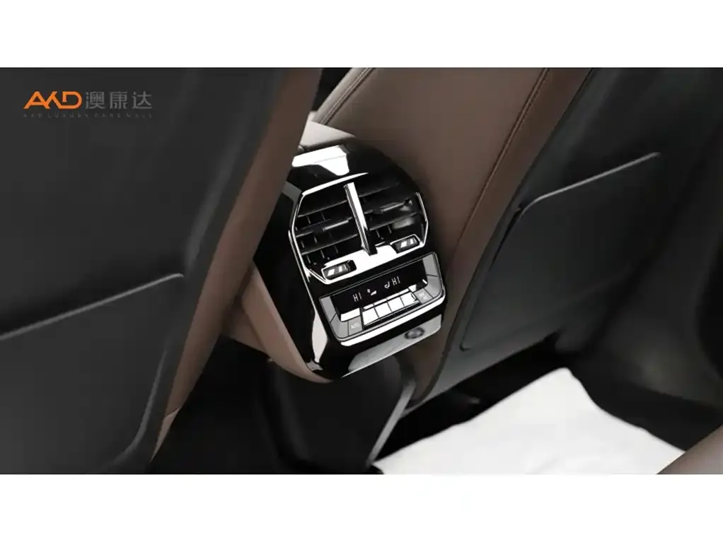 BMW iX 2024 из CN, фото 5