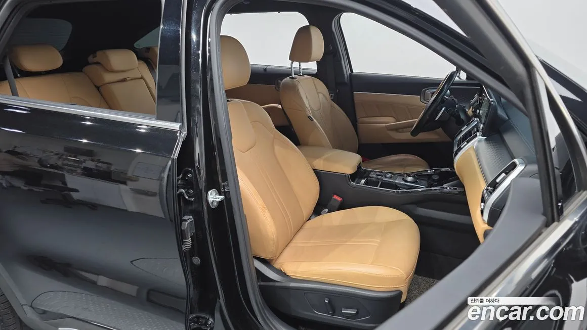 Kia Sorento — фото 8