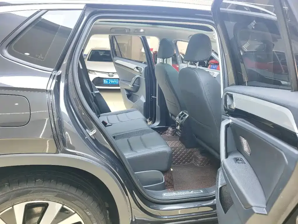 Volkswagen Tayron 2021 из CN, фото 5