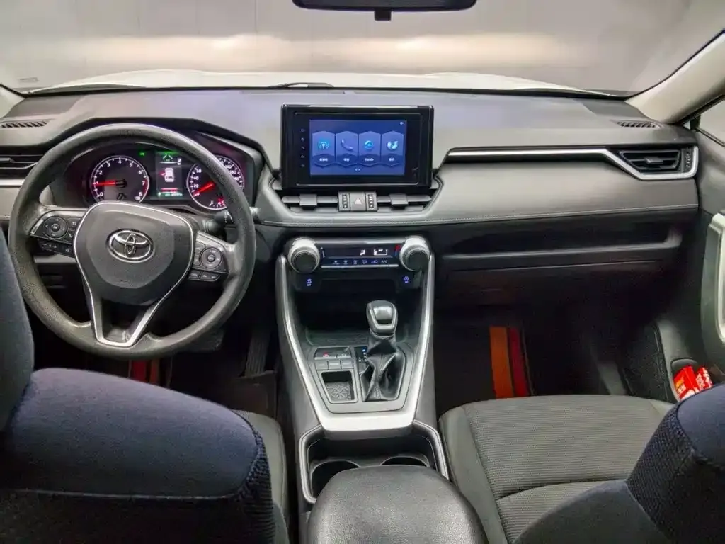 Toyota RAV4 2022 из CN, фото 5