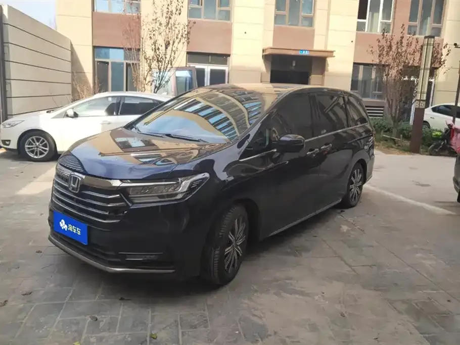 Honda Odyssey 2024 из CN, фото 1