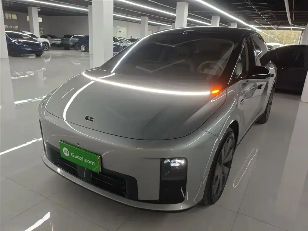 Li Auto i8 2025 из CN, фото 1